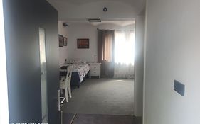 Hotel Adriana